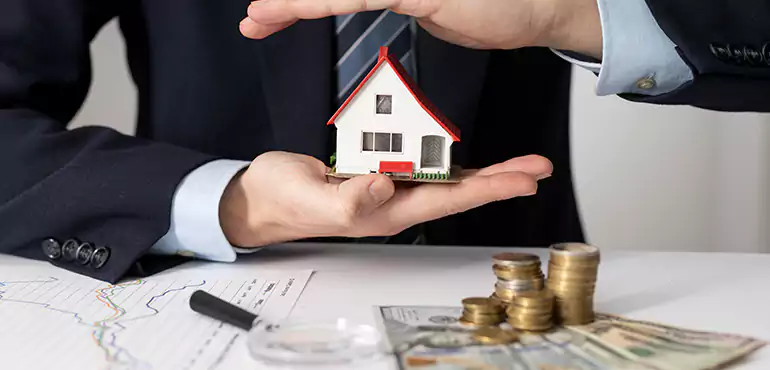 Who Do We Buy Houses From in Reno, NV?